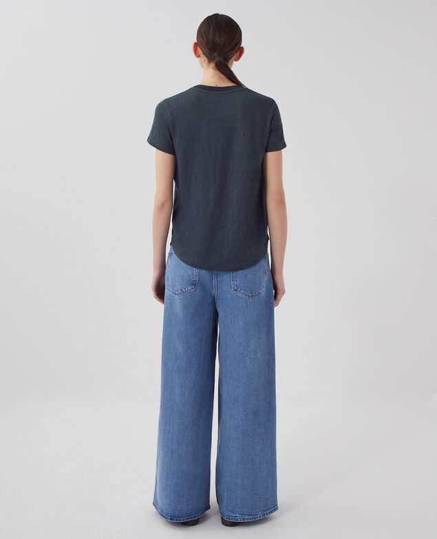 SARAH - T-Shirt mit V-Ausschnitt aus Leinen J690 blueberry