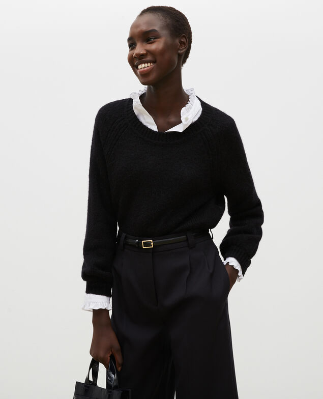 Weiter Wollpullover mit U-Boot-Ausschnitt Black beauty