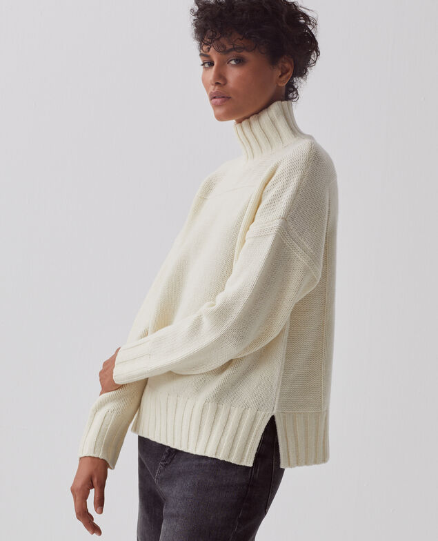 Rollkragenpullover aus Wolle I010 glass green beige